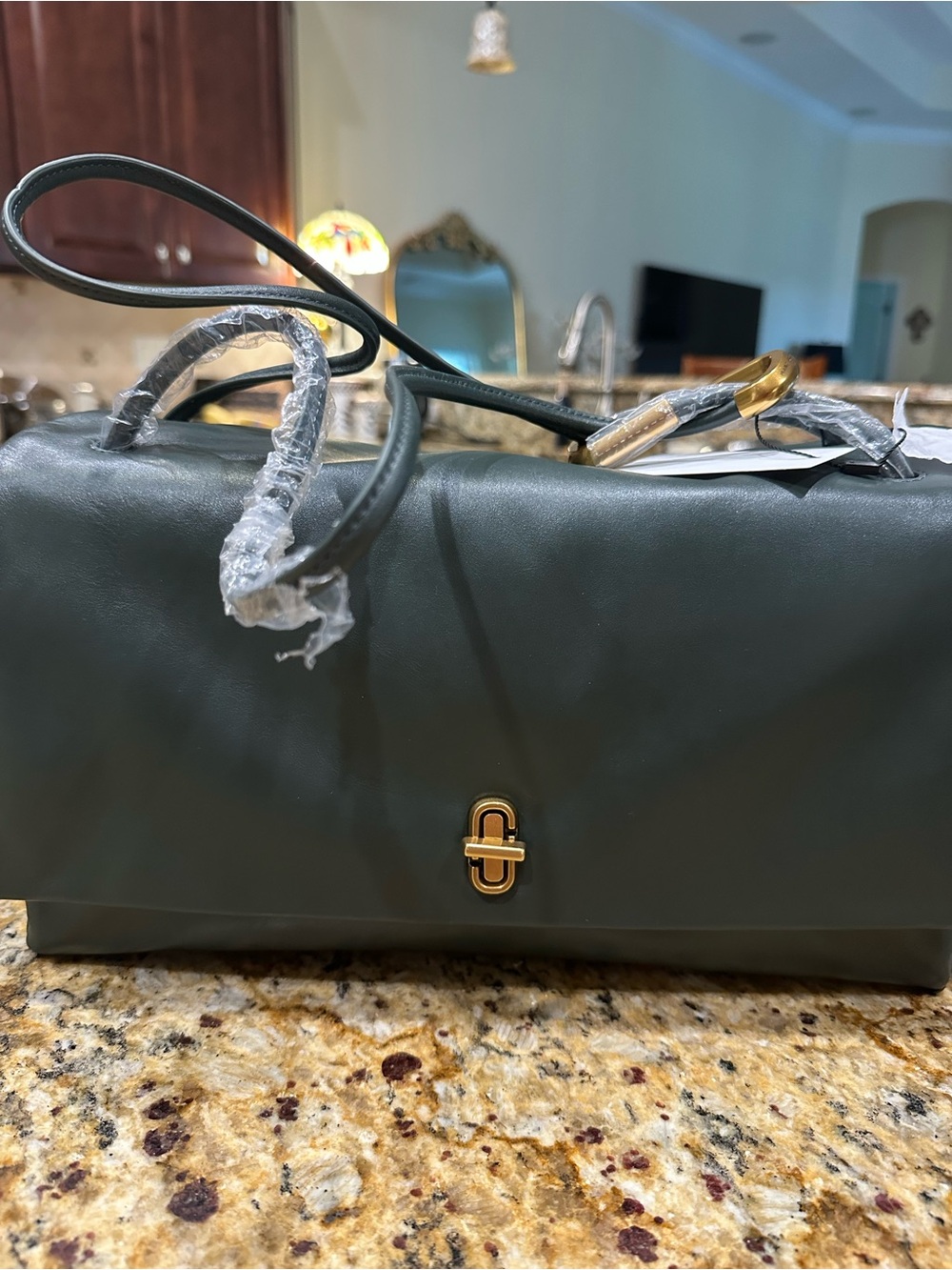 Marc Jacob’s Large Dual Shoulder bag - IVY